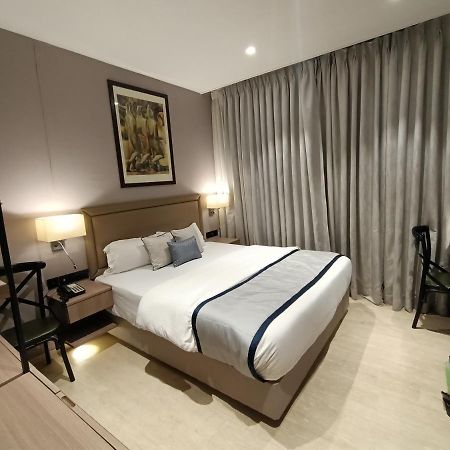 Hotel Highway Inn Andheri East Mumbai Dış mekan fotoğraf