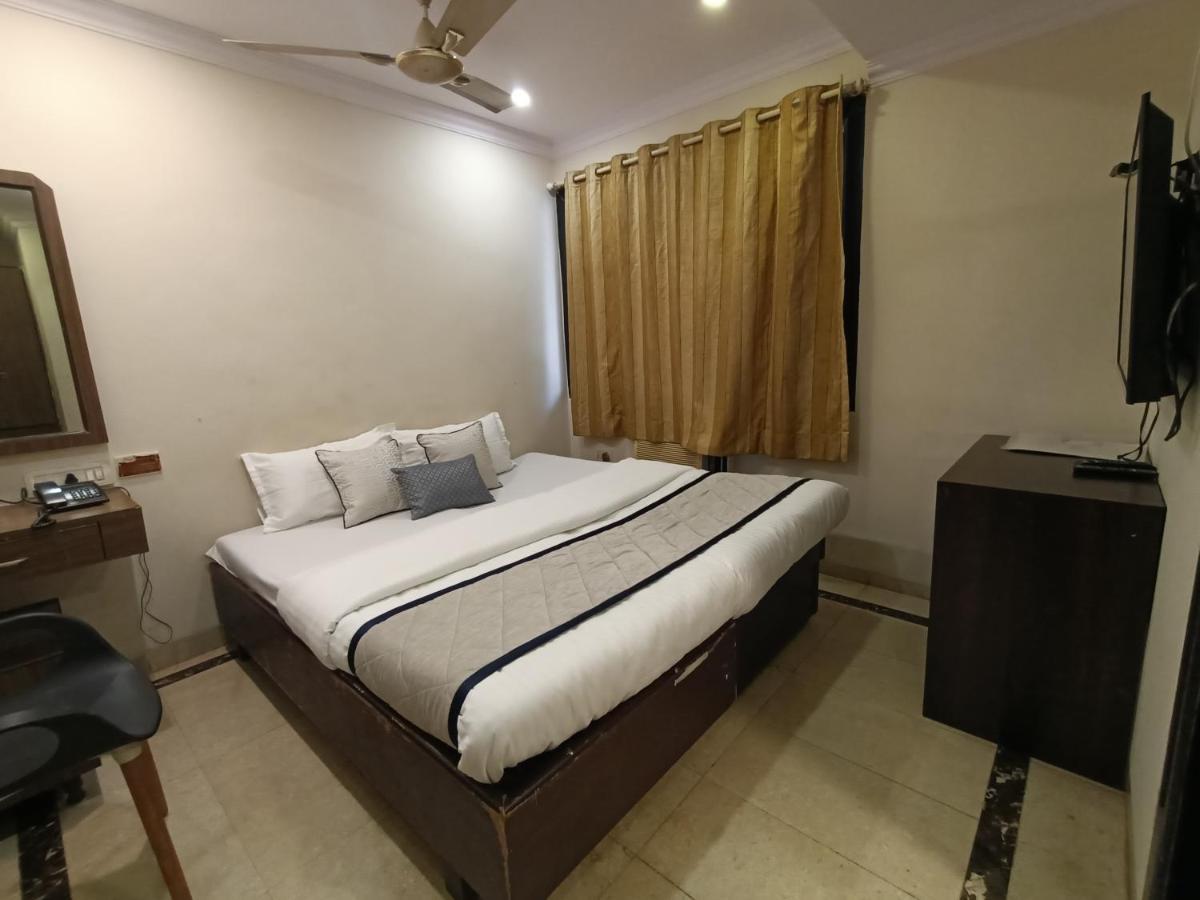 Hotel Highway Inn Andheri East Mumbai Dış mekan fotoğraf