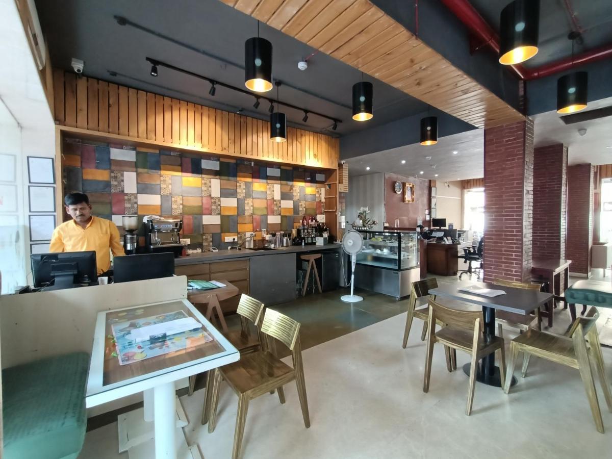 Hotel Highway Inn Andheri East Mumbai Dış mekan fotoğraf