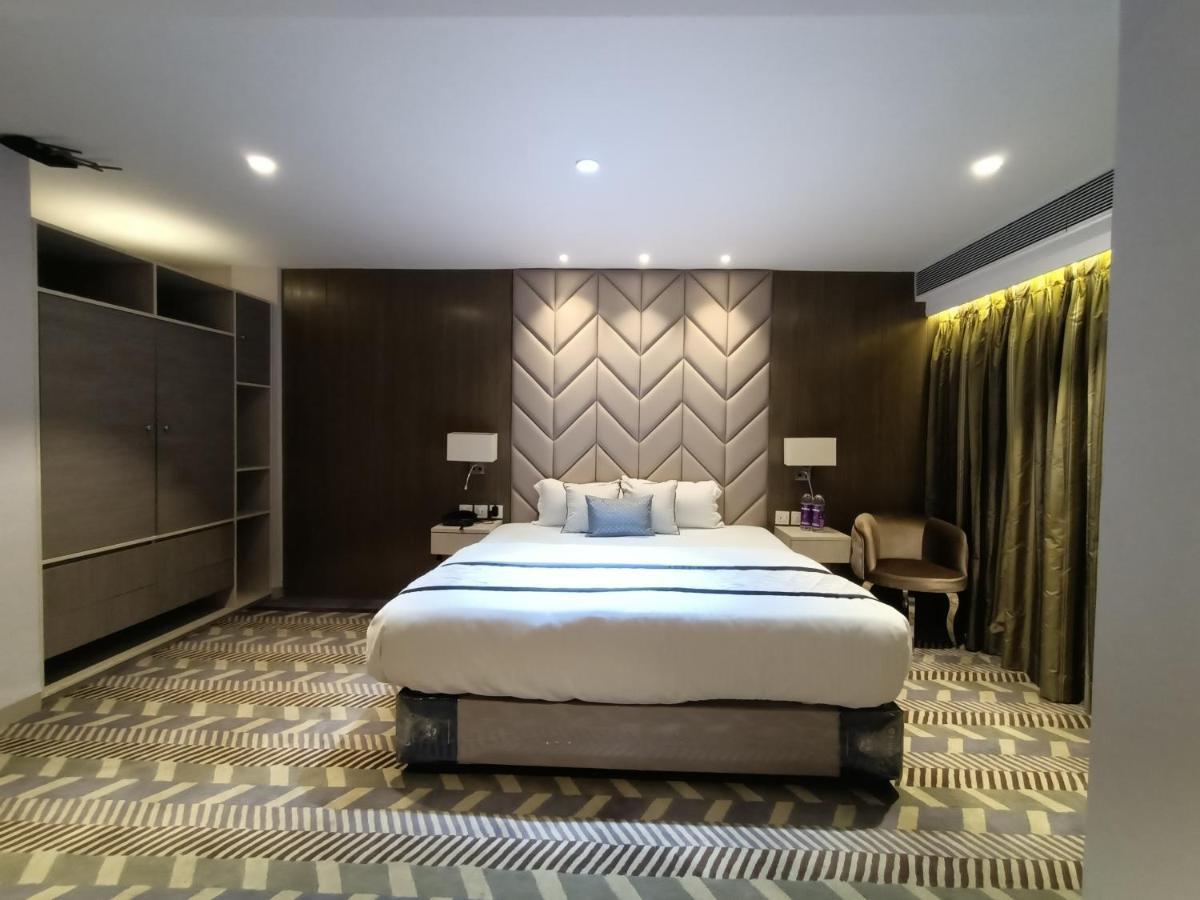 Hotel Highway Inn Andheri East Mumbai Dış mekan fotoğraf
