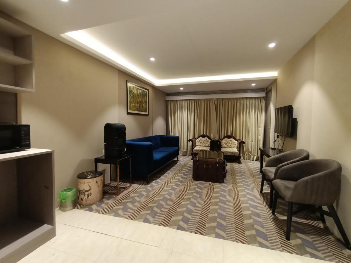 Hotel Highway Inn Andheri East Mumbai Dış mekan fotoğraf
