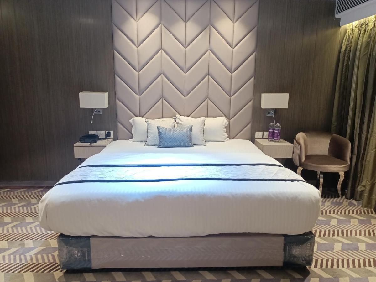 Hotel Highway Inn Andheri East Mumbai Dış mekan fotoğraf